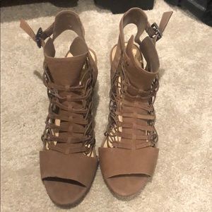 Vince Camuto Heels- size 11